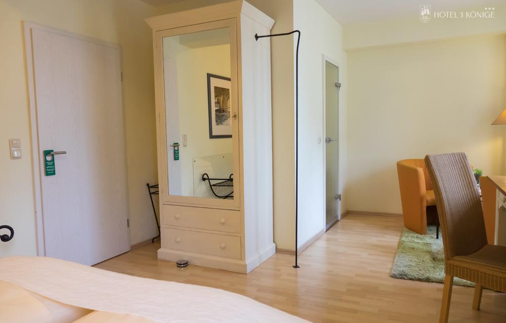 Hotel 3 Koenige Aachen Room photo